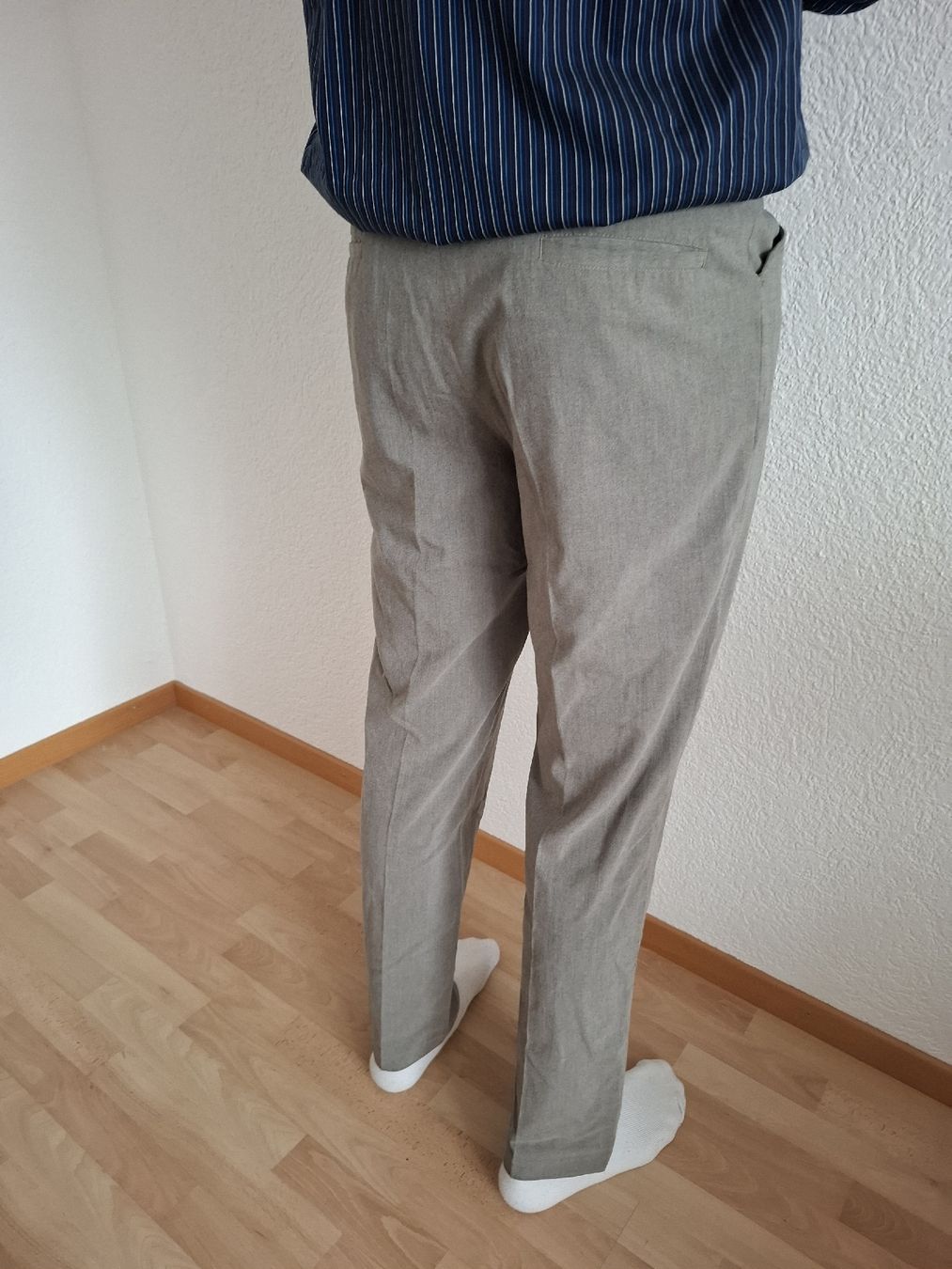Hosen: Stoffhose – Gebraucht aus Bern von M_F20 1