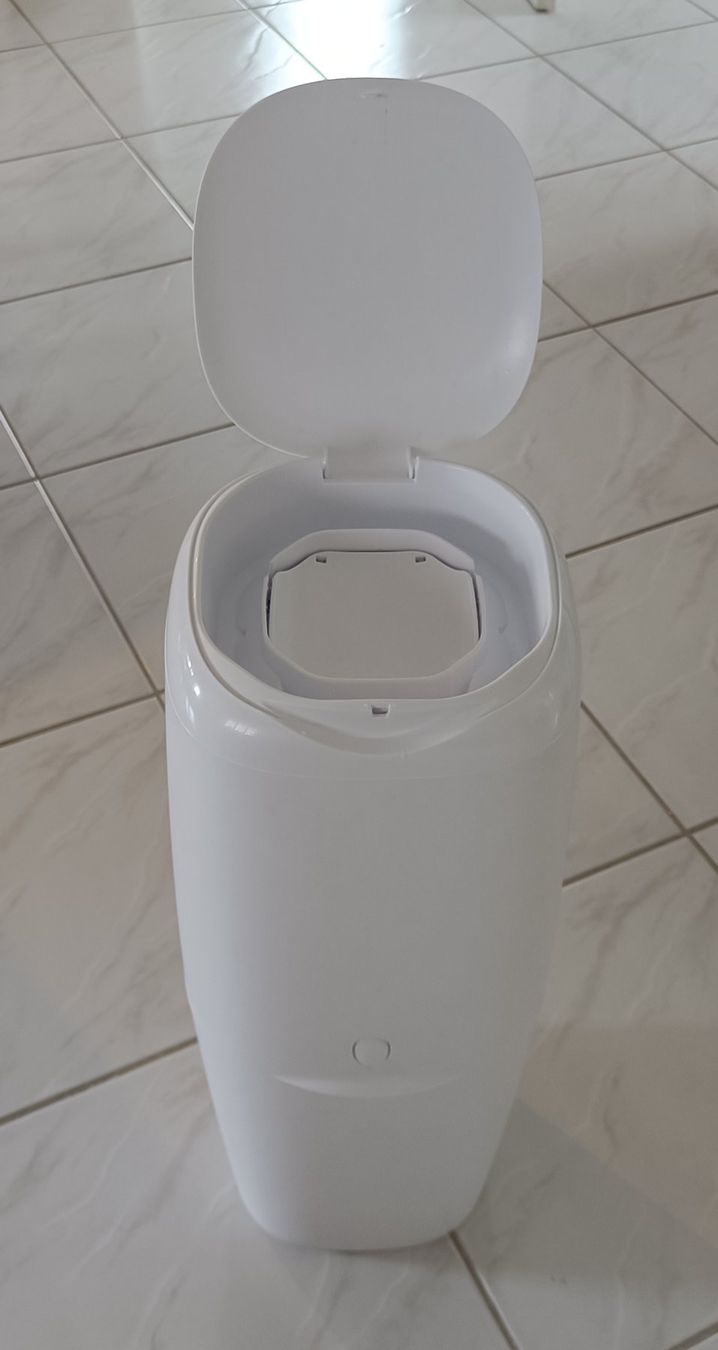 Angelcare Cestini per rifiuti: Angelcare Windeleimer Classic XL – Usato da Kaltbrunn venduto da MaijaP 1
