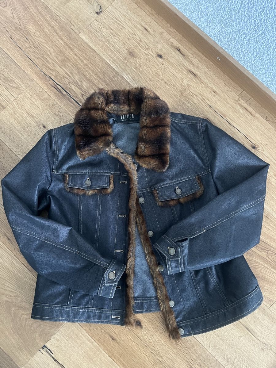 Taifun Giacche: Taifun Jeansjacke mit Fell und Lederjacke. – Usato da Meilen venduto da cc41 4