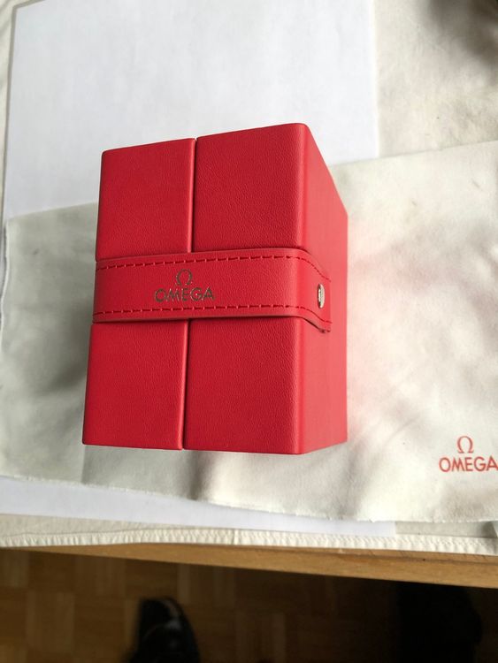 Omega Uhren Box rot (Neu (gemäss Beschreibung)) in Biel/Bienne für CHF ...