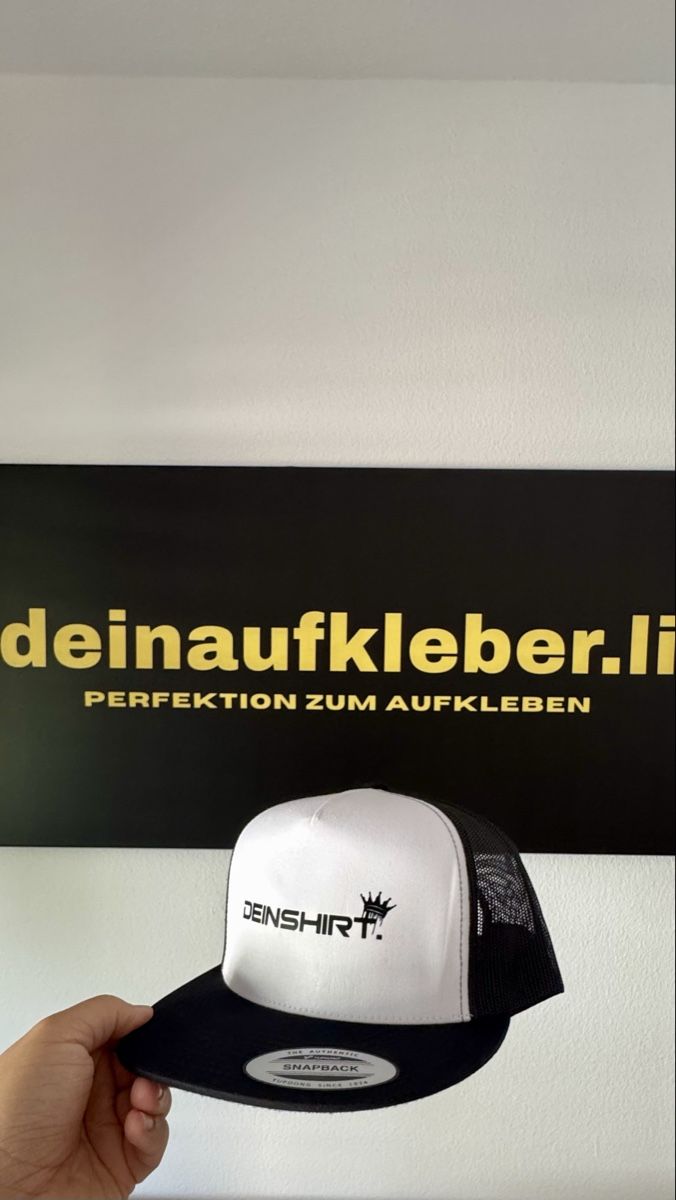 Copricapi, berretti & cappellini: Snapback Cap – Nuovo e nell'imballaggio originale da Vaduz venduto da deinaufkleber
