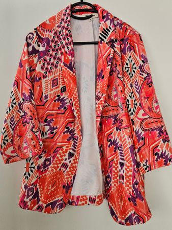 Farbenfroher Blazer mit künstlerischem Muster, Gr. 38