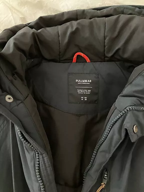 Pull&Bear Giacche: Pull & Bear dunkelblau Wintermantel – Usato da Zürich venduto da el_nota 1