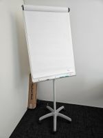 Flipchart Ständer mit Block weiss gut erhalten