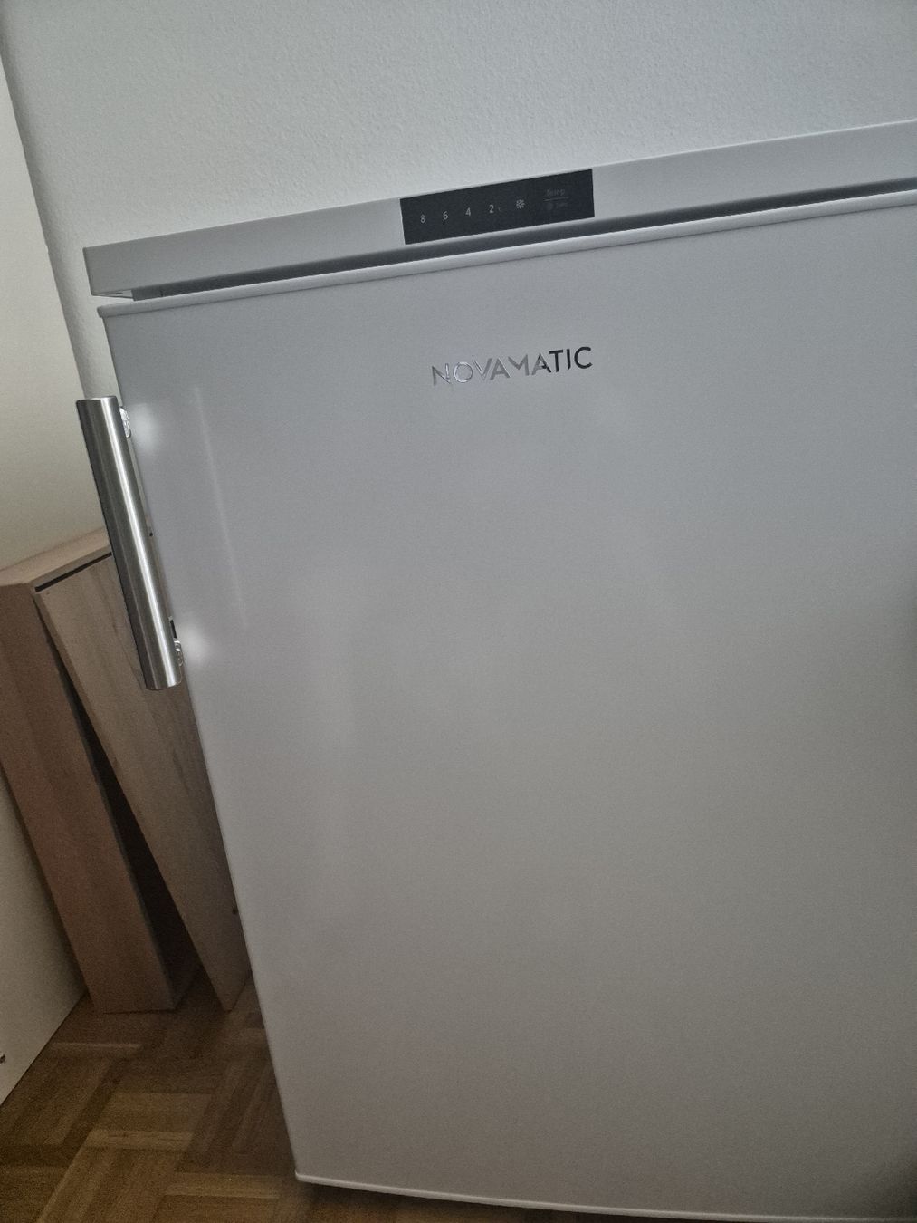 Réfrigérateurs: Kühlschrank – Neuf (Voir description) à Zürich par PocketRocket