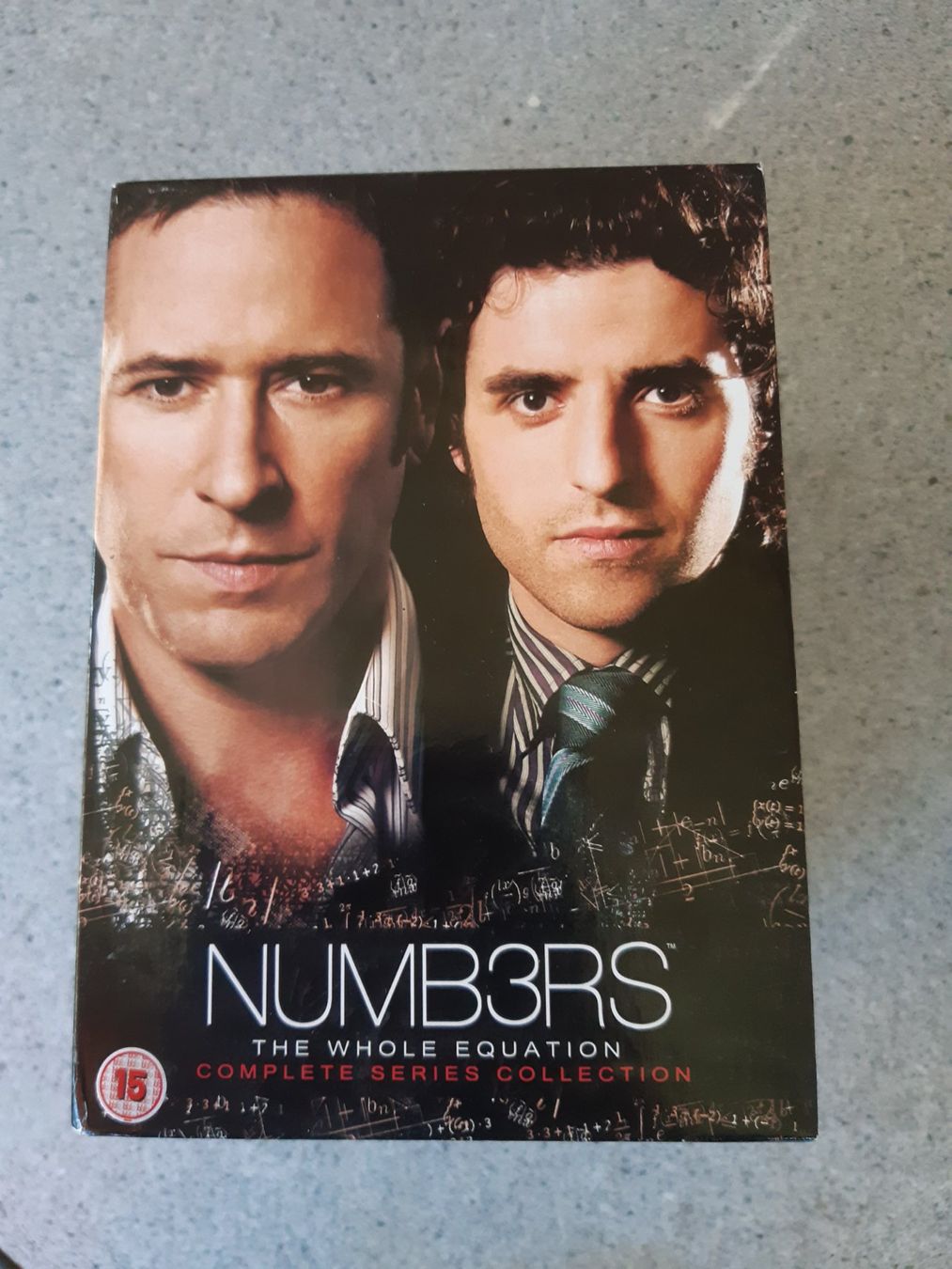 Tutti i DVDs: Numb3rs die kompletten Staffeln 1-6 – Nuovo (secondo la descrizione) da Domat-Ems venduto da nugipuff