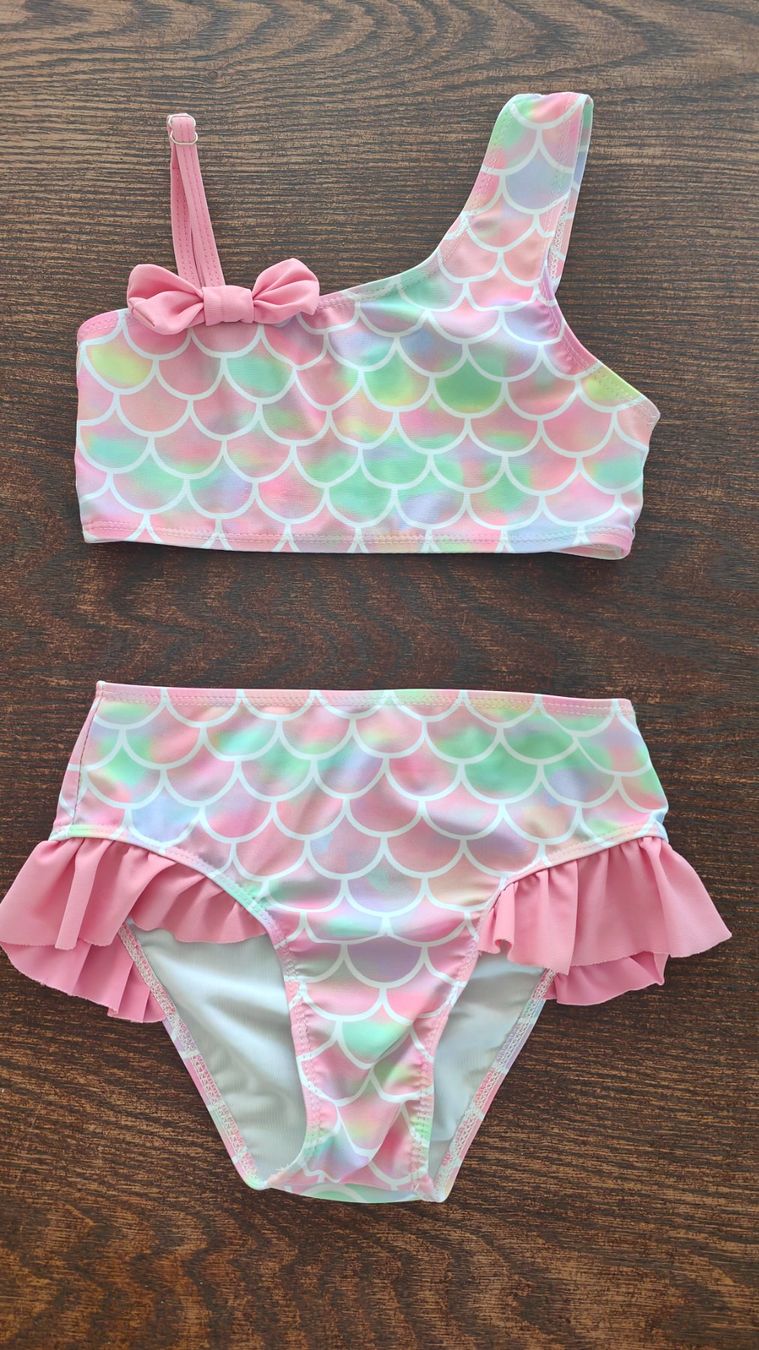 Costumi da bagno & Bikini: Kinder Bikini Meerjungfrauenmuster Grösse 122 – Usato da Root venduto da GregorO