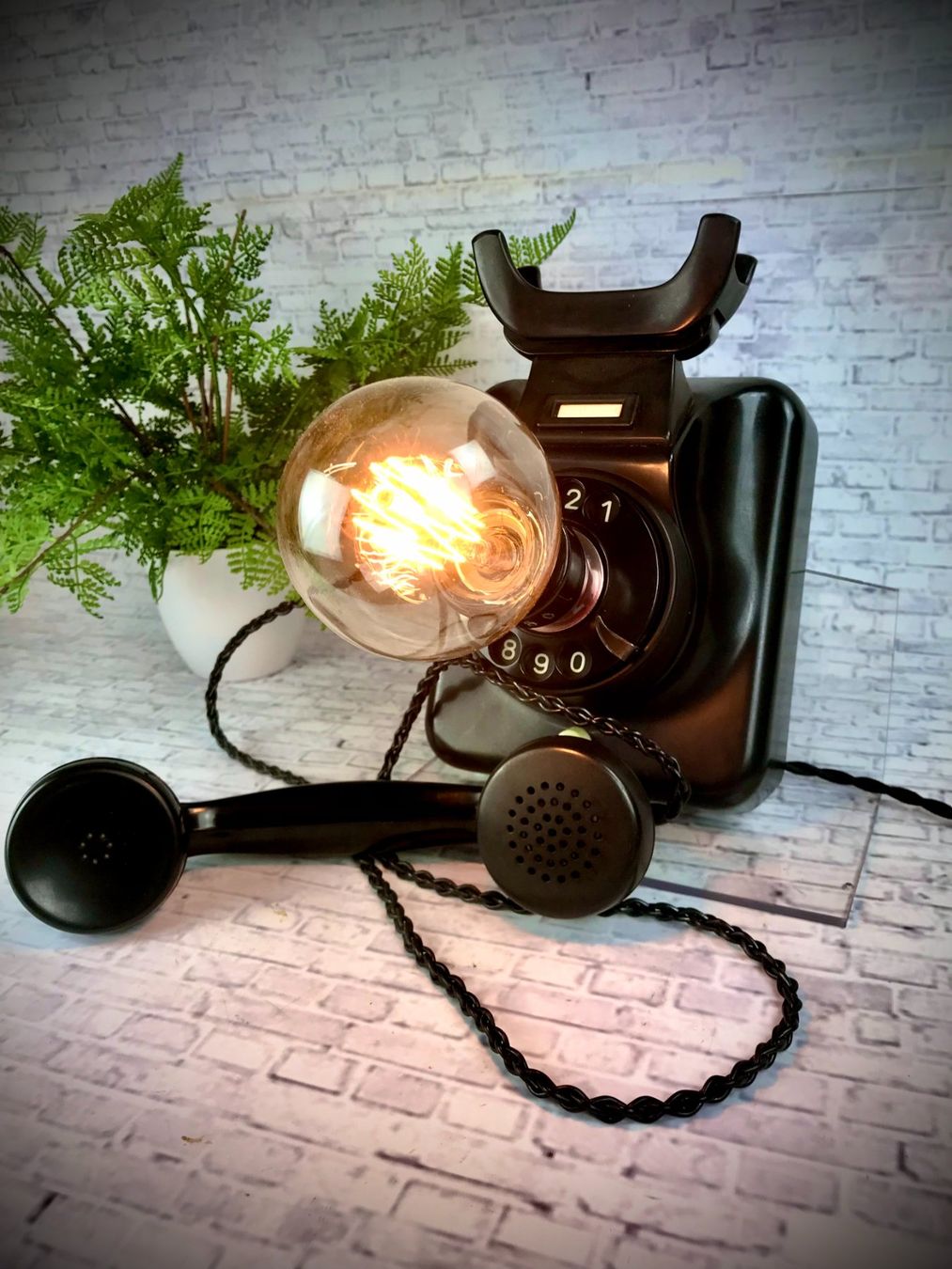 Lampade: Wand-Telefon-Lampe – Usato da Langnau am Albis venduto da vmff 2