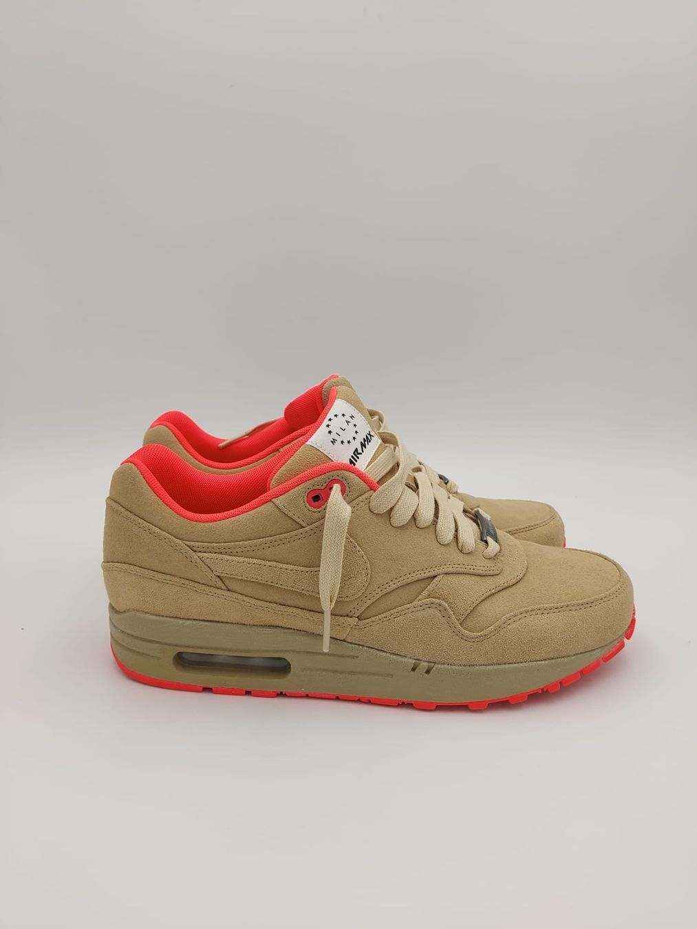 Nike Scarpe da uomo: Nike Air Max 1 Turf Milan – Nuovo (secondo la descrizione) da Widnau venduto da Streetclothing