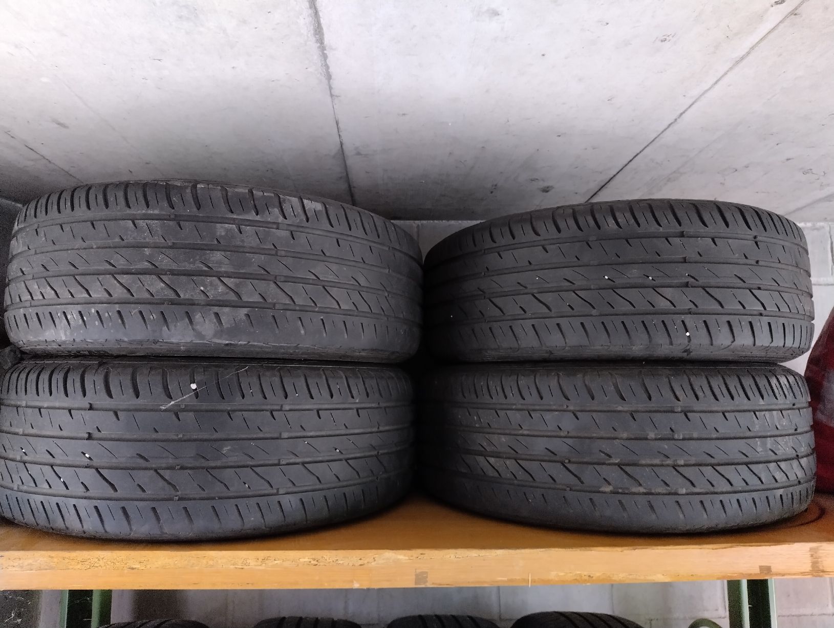 Pneumatici & Ruote complete: Volvo Kompletträder – Usato da Lyss venduto da JohnDeere4955 7