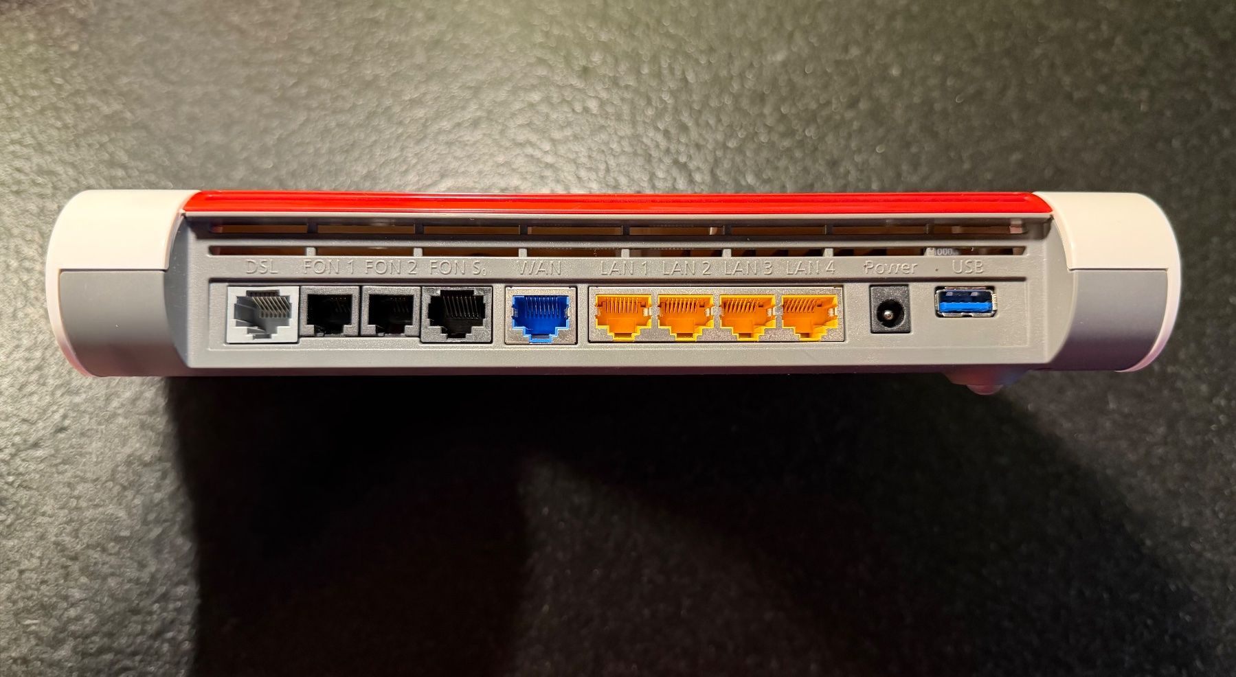 Avm Modems & Router: FRITZ! Box 7590 mit Netzteil gebraucht – Gebraucht aus Guggisberg von raptor65 1
