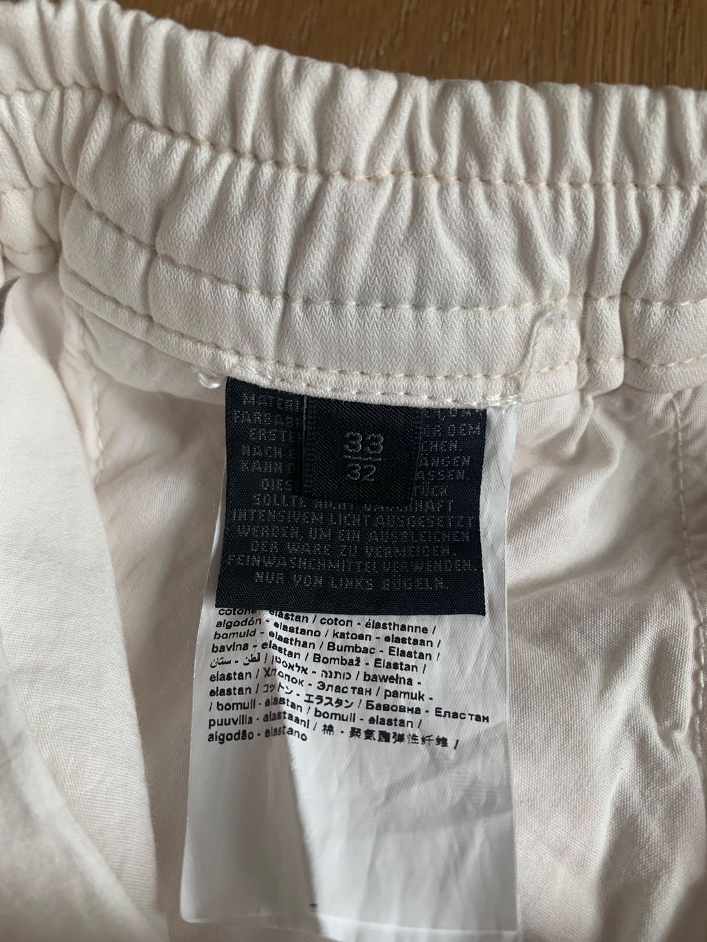 Drykorn Pantaloni: Drykorn-Hose neuwertig, Gr.33 – Usato da Eglisau venduto da vfe7 3