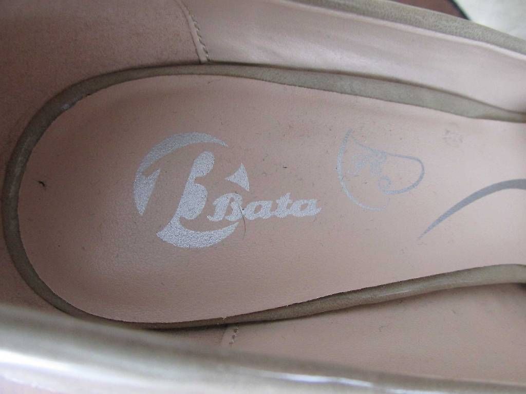 Scarpe da donna: Souliers à talons BATA – Usato da La Sarraz venduto da jaccardmar 3
