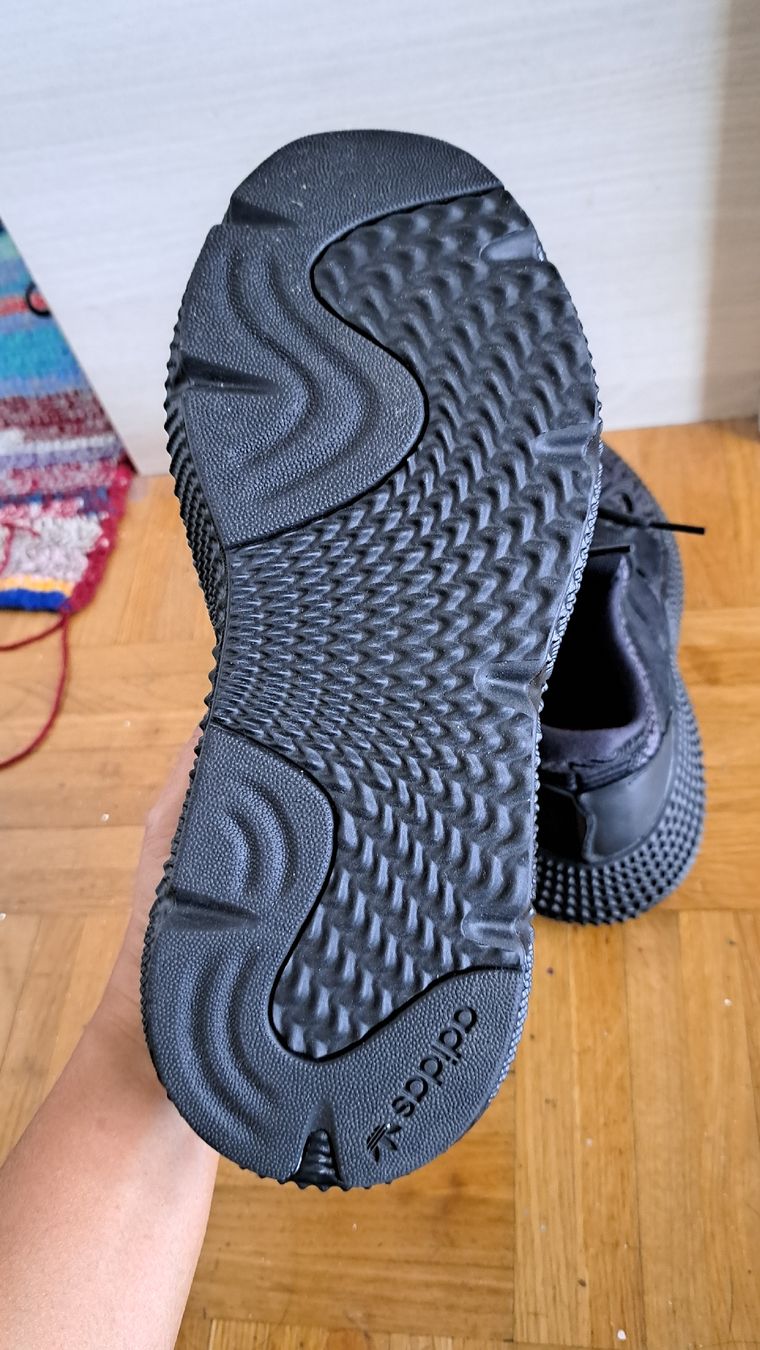 Adidas Scarpe da uomo: Adidas Prophere ,neuf ,taille 38.5 – Nuovo e nell'imballaggio originale da Meyrin venduto da Zahra011 4
