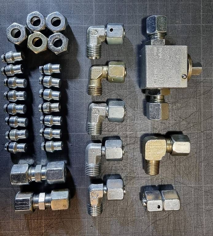 Altro per industria metallurgica: Diverses Ermeto EO Hydraulik Material  8L – Usato da Ehrendingen venduto da Ratzfratz