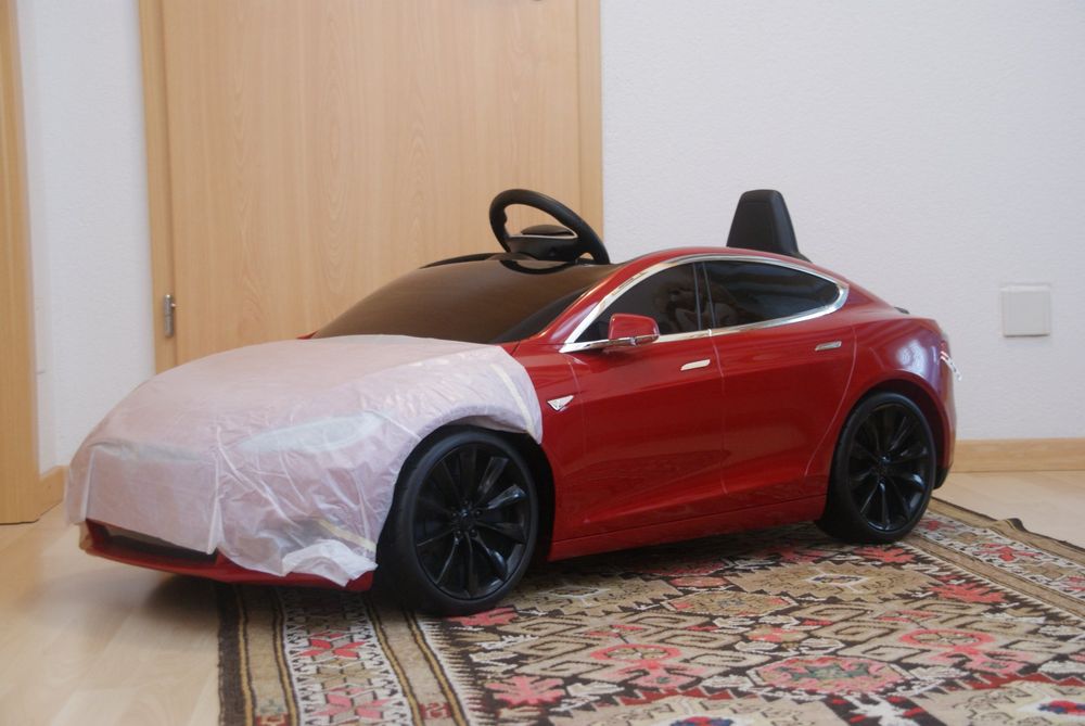 Tesla Model S Elektroauto für Kinder, 2 Fahrstufen 4 & 8 KmH