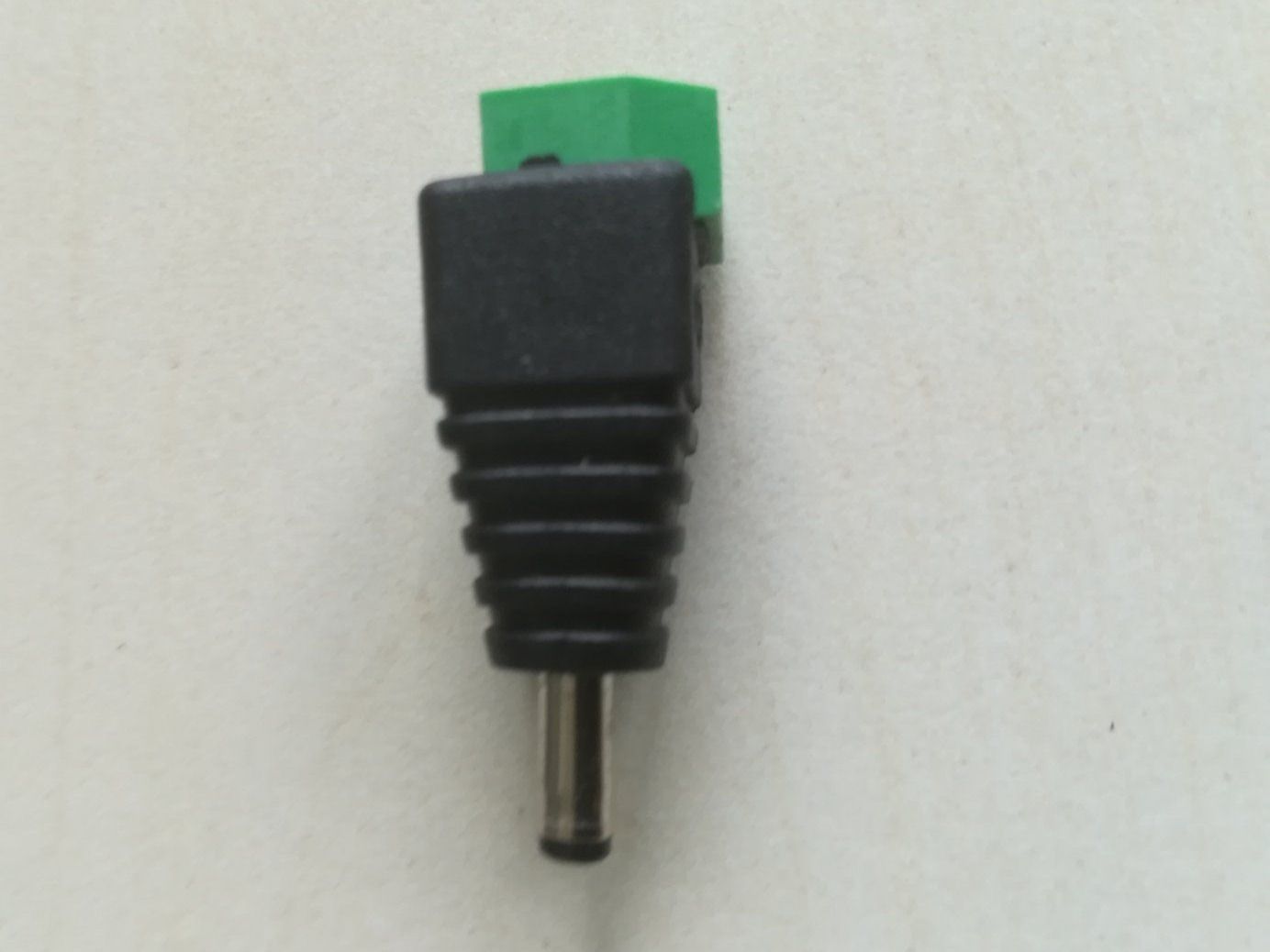 Elektronikbauteile: DC Niedervolt-Steckverbinder Stecker, gerade 5.5 mm 2.1 mm – Neu und originalverpackt aus Rüegsauschachen von hrs3432 2