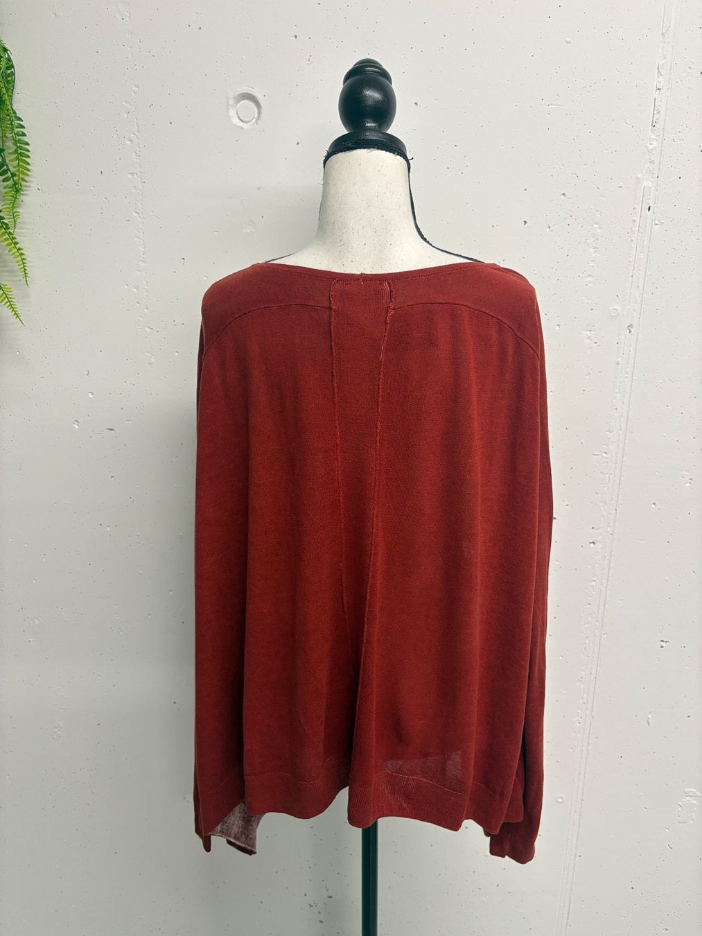 Rundholz Maglioni & Felpe: Rundholz oversize Pullover Rost mit Aufschrift S – Nuovo e nell'imballaggio originale da Regensdorf venduto da sec_l5cr 4