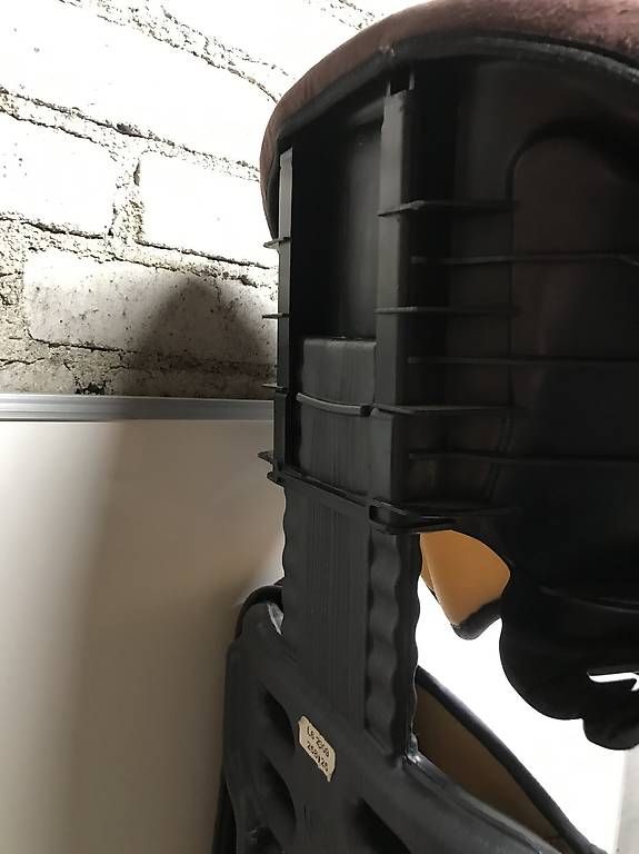 Seggiolini per auto: Autokindersitz 9-18 Kg – Usato da Boswil venduto da MaKoBo 2