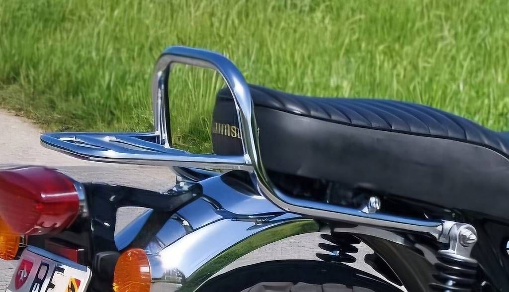 Strasse: Kawasaki W800 Gepäckträger top Zustand – Neu (gemäss Beschreibung) aus Worblaufen von Aandy