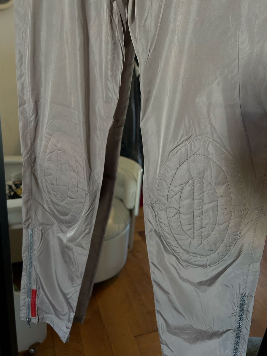Prada Hosen: Prada Hose – Gebraucht aus Basel von min_6kms 3