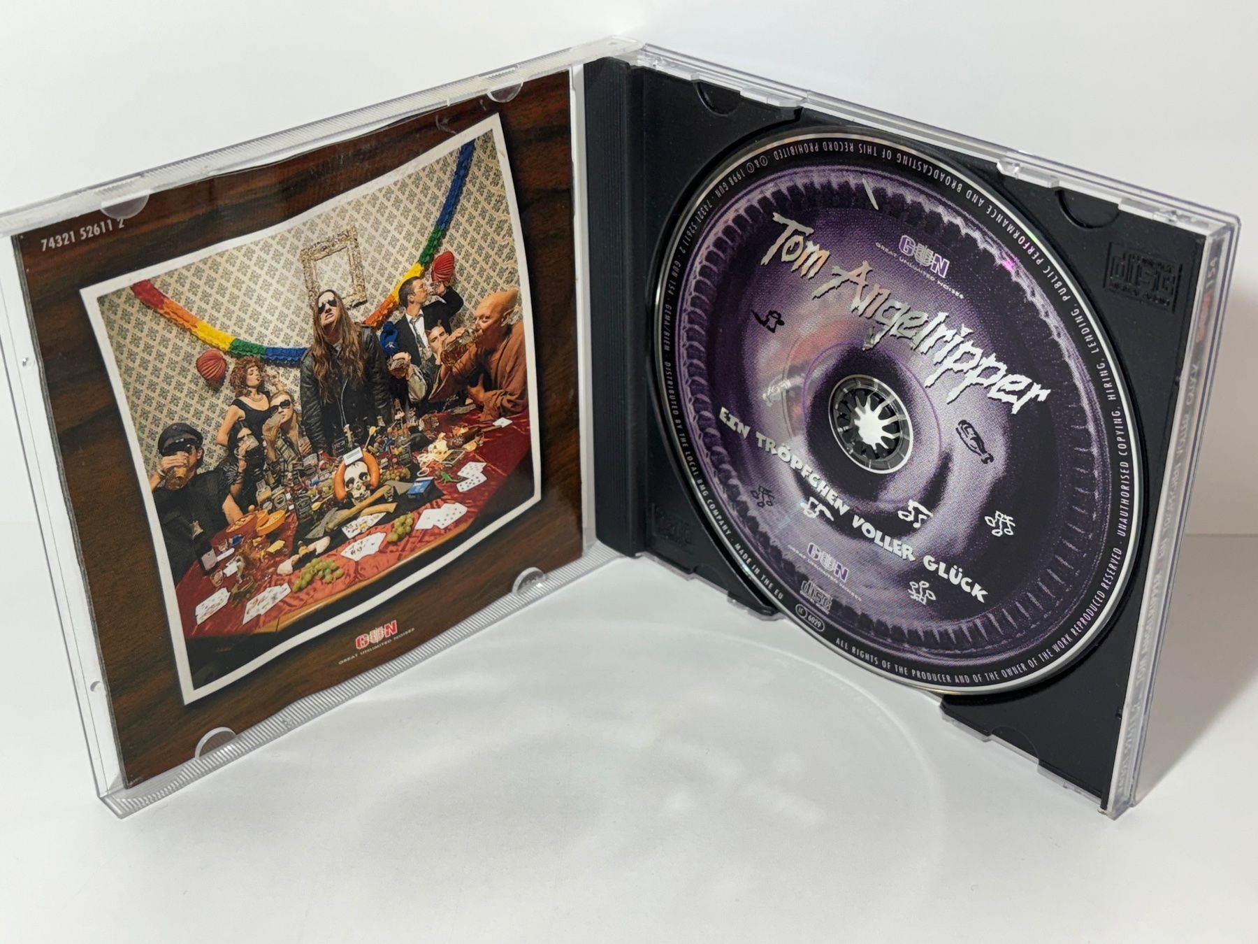 CD: Tom Angelripper CD Ein Tröpfchen voller Glück – Usato da Wilderswil venduto da Sstriker 2