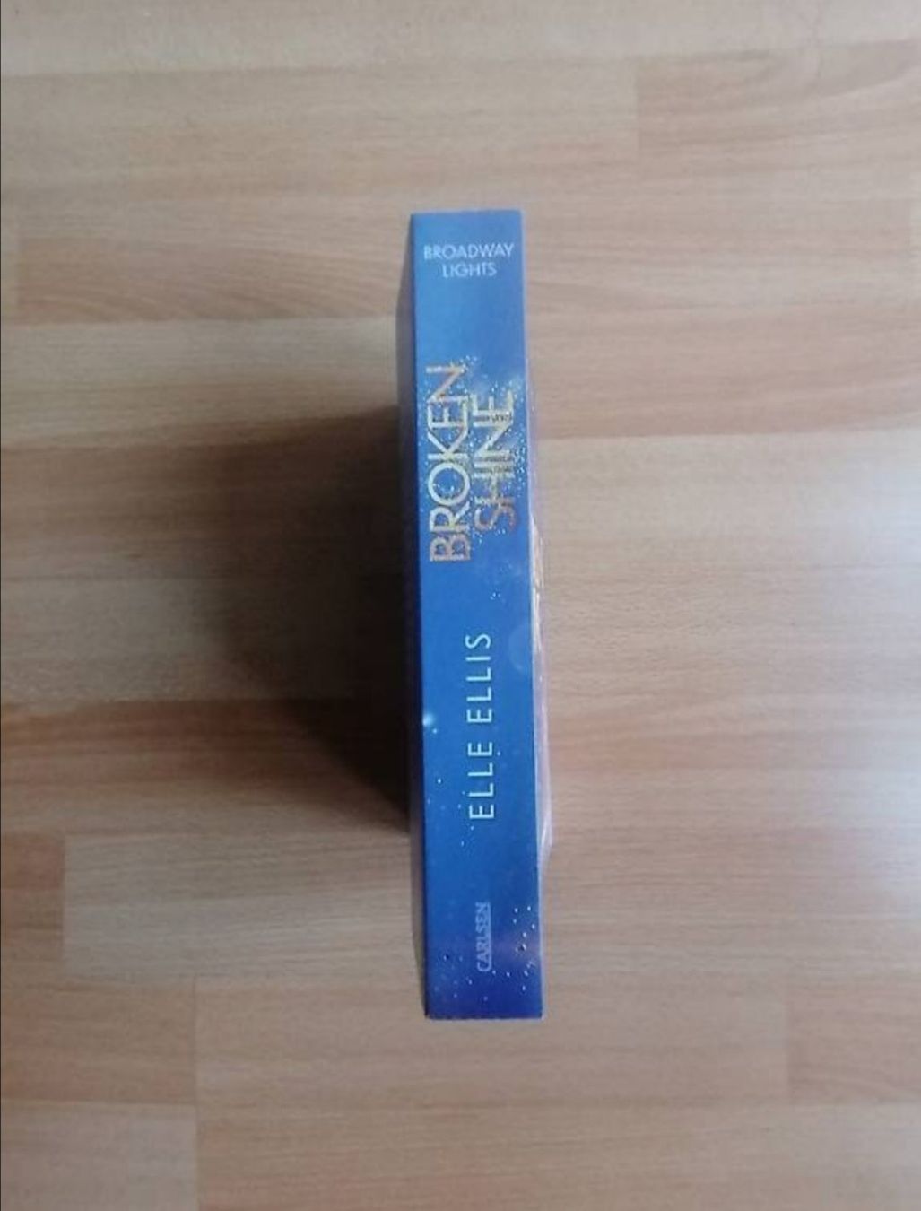 Libri: Broadway Lights - Broken Shine – Nuovo (secondo la descrizione) da Hägendorf venduto da Fiooo 2