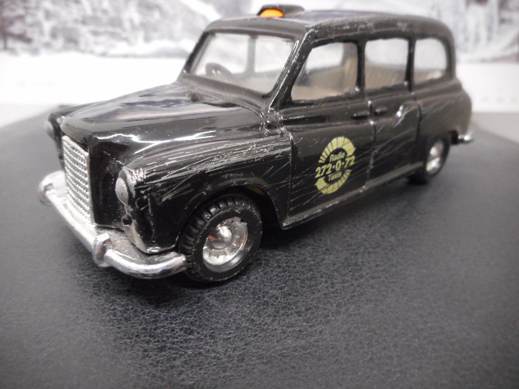 Modellini d'auto: London Taxi – Usato da Bretzwil venduto da gbfluck 3