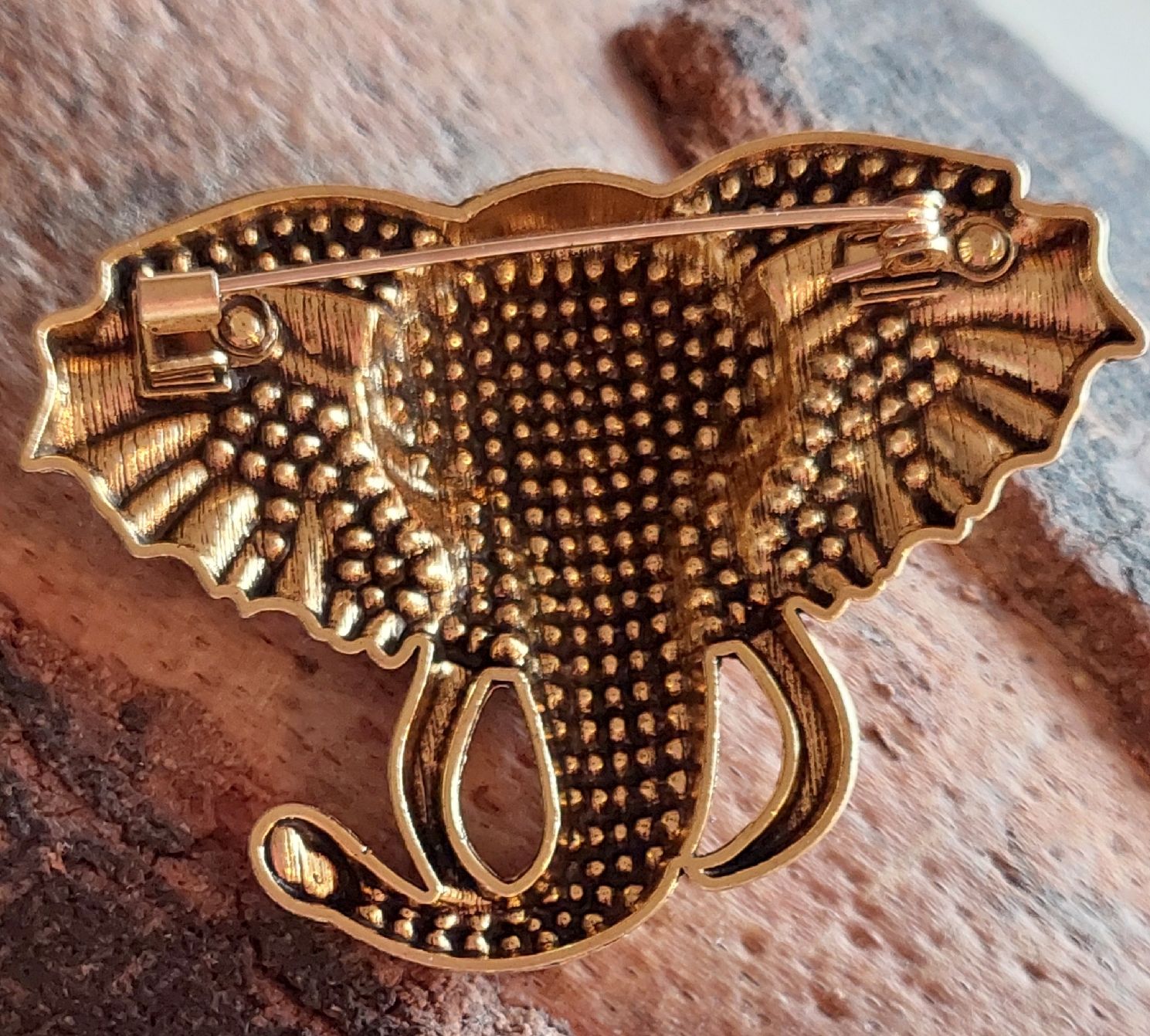 Broches & Aiguilles: Elefant Brosche mit Strass-Steinen 6 cm – Neuf (Voir description) à Oberwil BL par Hunajakakku 4