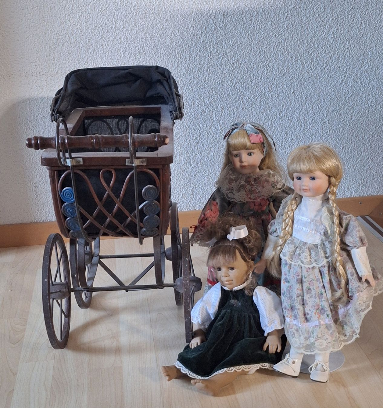 Puppenwagen: Puppenwagen  – Gebraucht aus Küssnacht am Rigi von Sulrich1 3