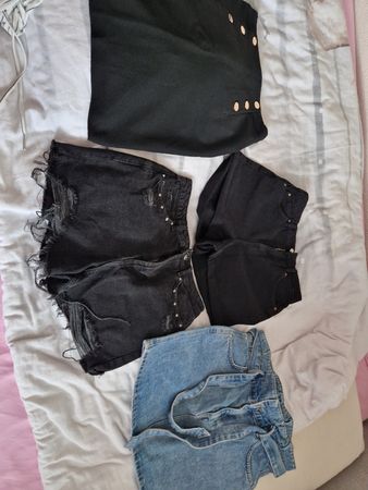 2 Röcke 2 Shorts M