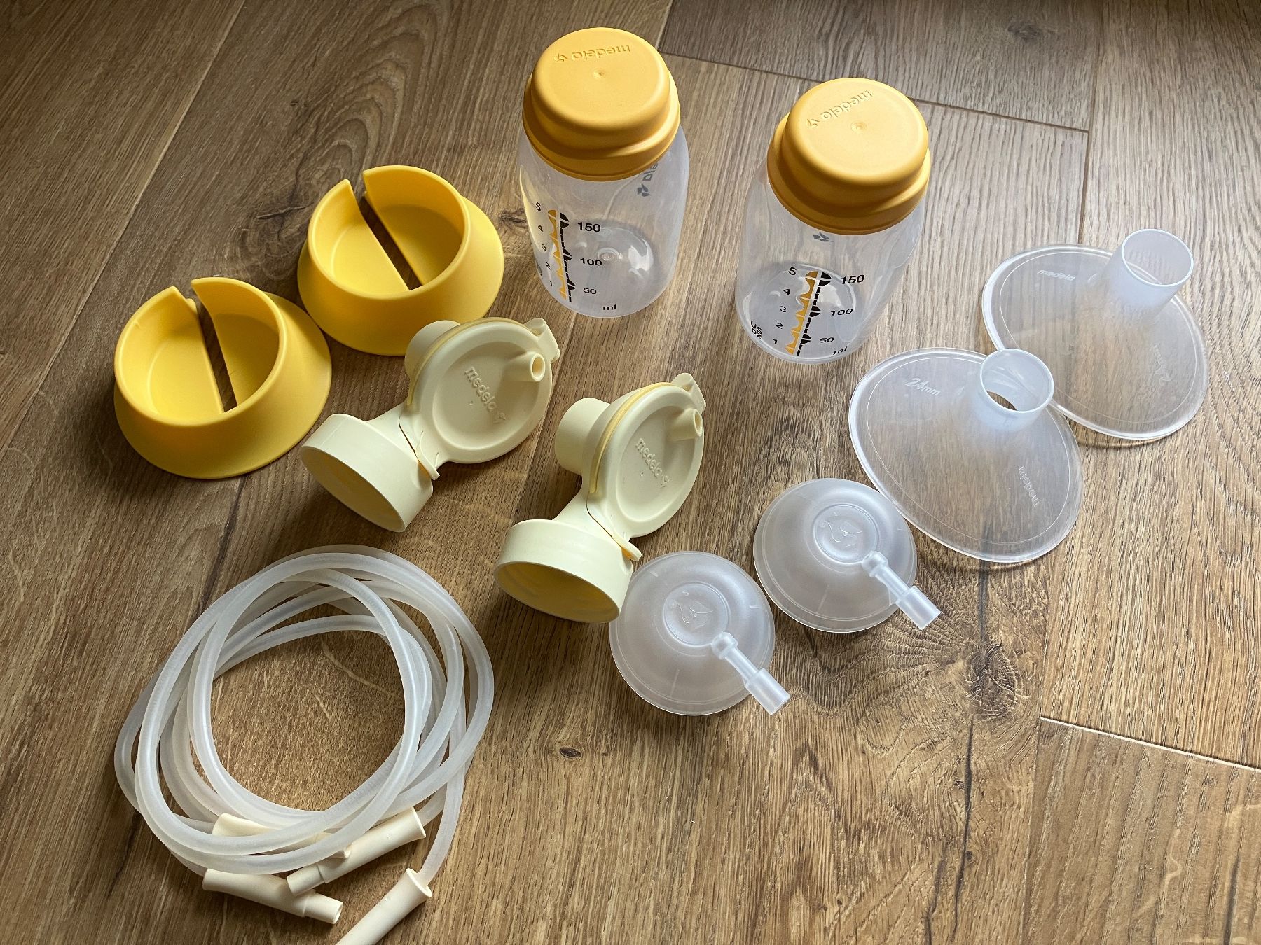 Medela Stillzubehör: NEW Medela PersonalFit Flex Double pump set – Neu und originalverpackt aus Brugg AG von Magna3 1