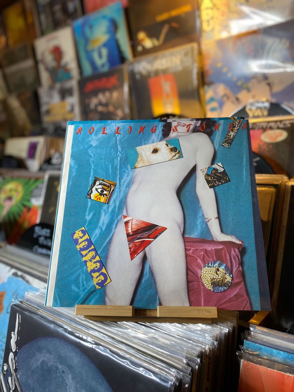 Dischi in vinile: THE ROLLING STONES - UNDERCOVER...OG EU 1983...EX/EX – Usato da Gals venduto da Diskopatshop 1