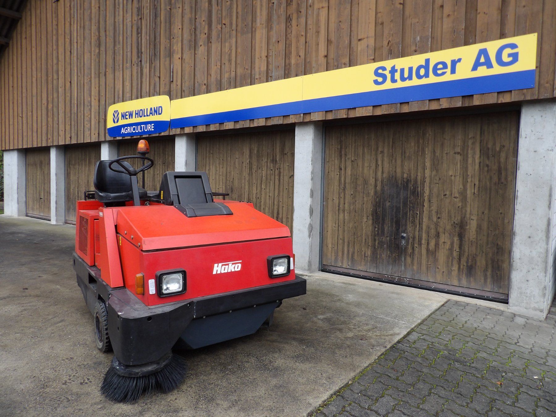 Hako Tutte le macchine: Hako Jonas 1700 D Kehrmaschine – Usato da Lyssach venduto da stuly 1