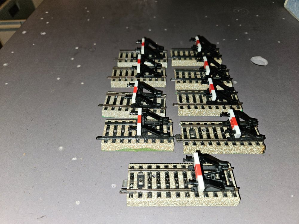 2 X M&auml;rklin 7190 H0 &ndash; Paraurti Per Binario A M, Accessorio In Metallo E Plastica, Usato