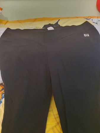 Sport/Freizeithosen "HIS" Damen 4 Stück Neu