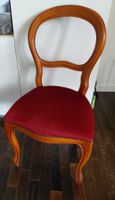 Chaise avec assise velours  A chercher a 2800 Delémont