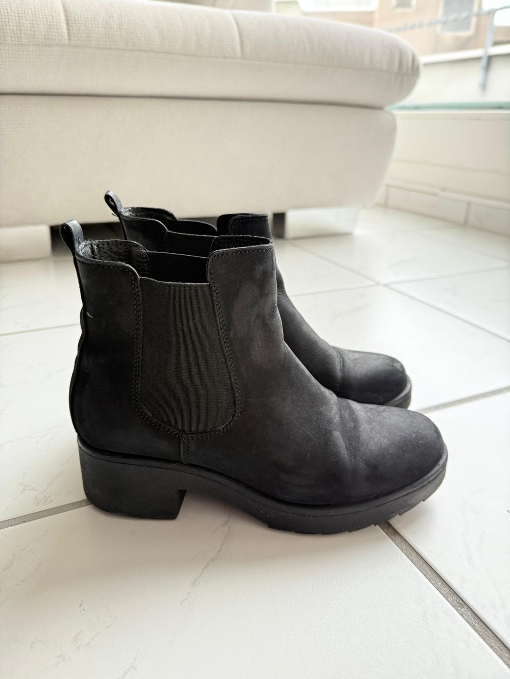 Scarpe da donna: Stiefeletten, schwarz, Gr. 38 – Usato da Emmenbrücke venduto da Florentina27