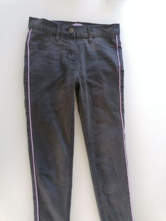 SEHR GUTER ZUST: Girl Jeans 152 (enger Schnitt)