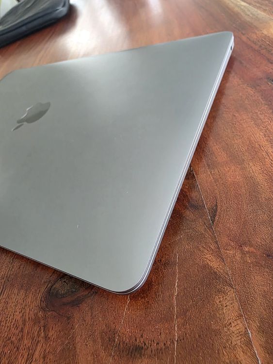 Apple Notebook: MacBook Air 13-inch – Nuovo (secondo la descrizione) da Oberbuchsiten venduto da Steffi_meister 2