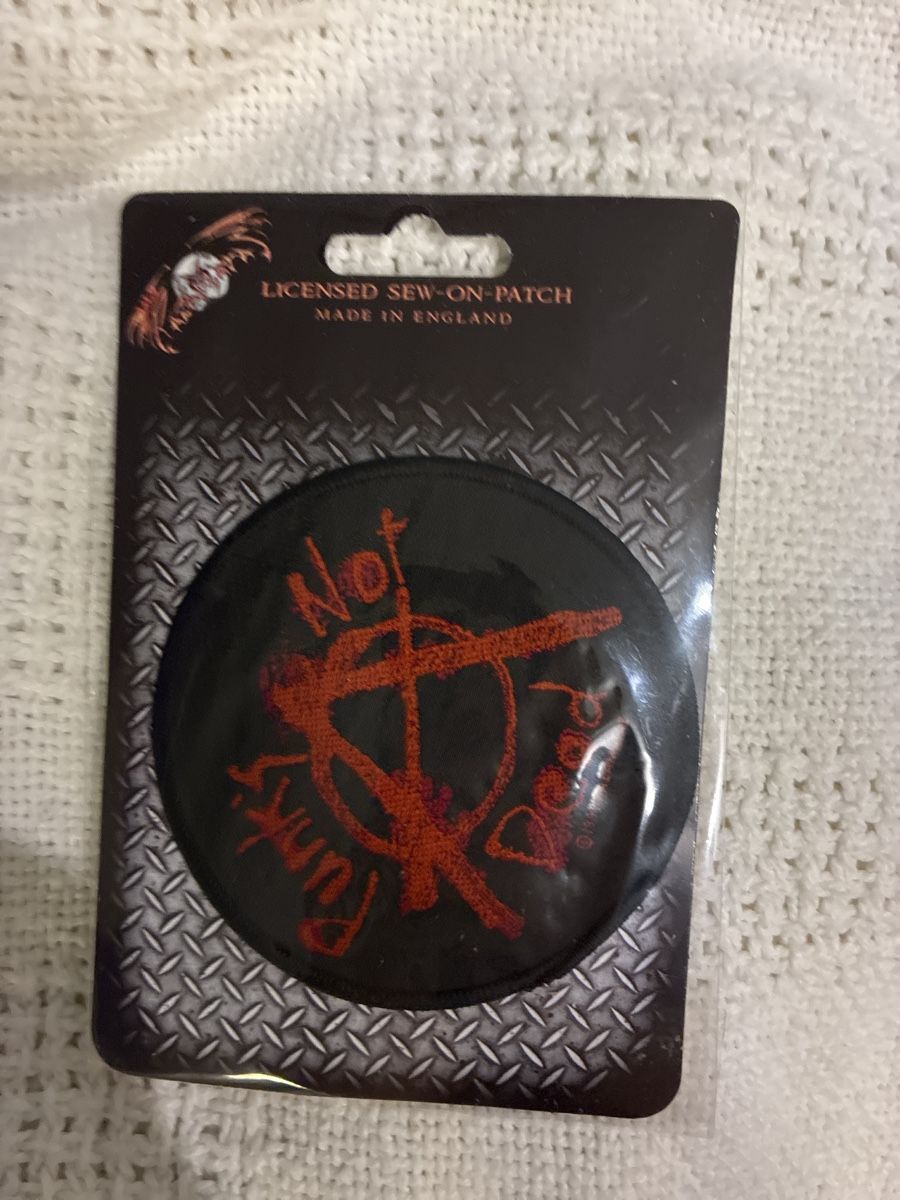 Toppe: Patch „Punks not dead“ verpackt – Nuovo e nell'imballaggio originale da Gondiswil venduto da lor_2rkz