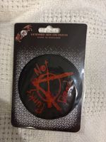 Patch „Punks not dead“ verpackt