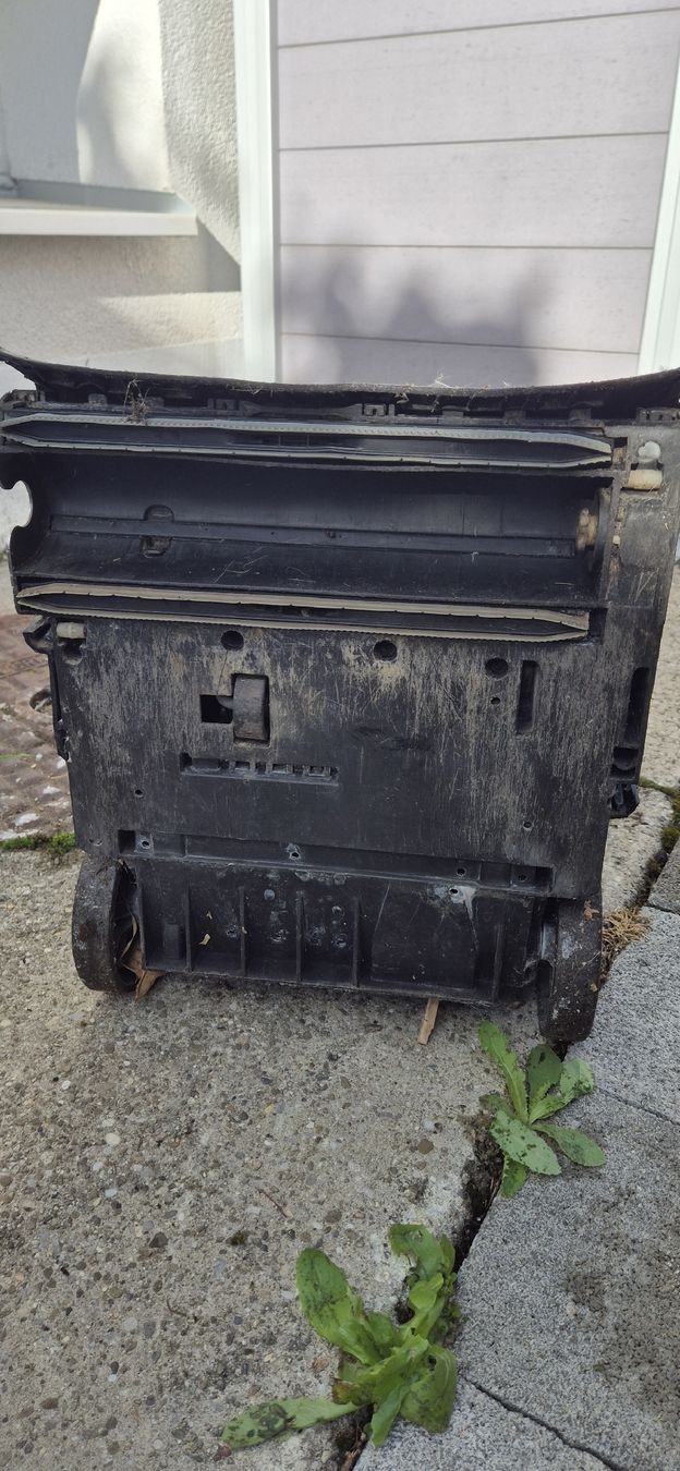 Kärcher Tutte le macchine: Kärcher BR 30/4C – Usato da Grenchen venduto da HZG. 6