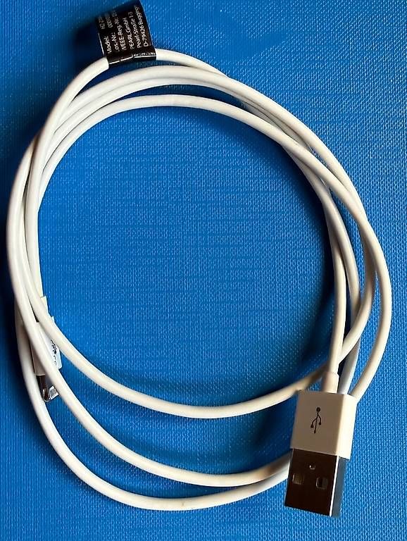 Apple Cavi: Ladekabel (1m) USB-A auf Lightning – Usato da Bäriswil BE venduto da VFR12