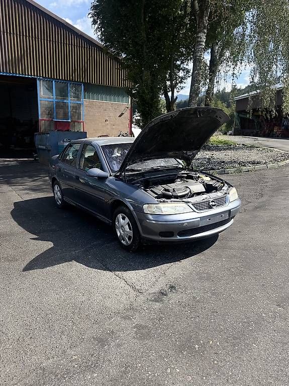 Autos: Opel Vectra B  – Gebraucht aus Udligenswil von Sch2s