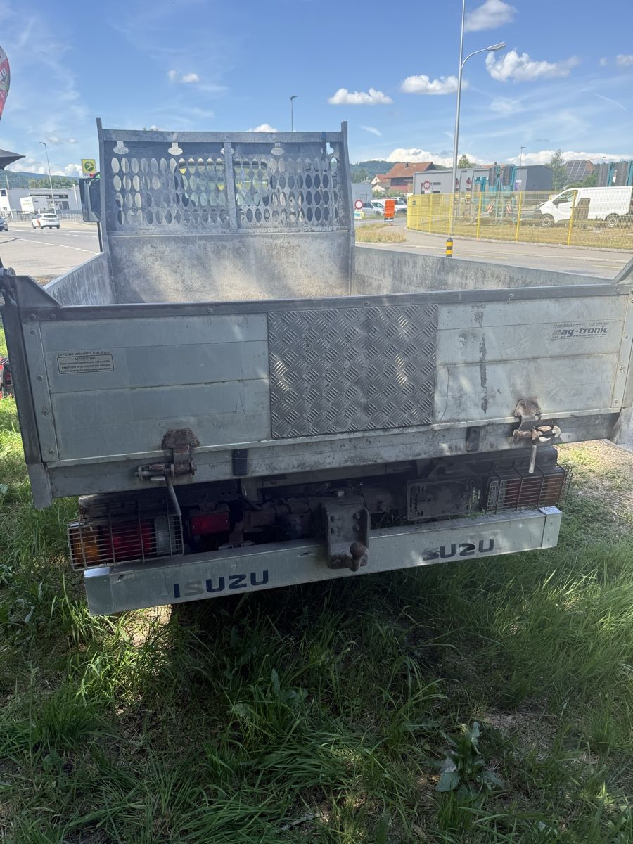 Kipper: Isuzu NLR 85 Kipper – Gebraucht aus Niederbipp von baggerch 2