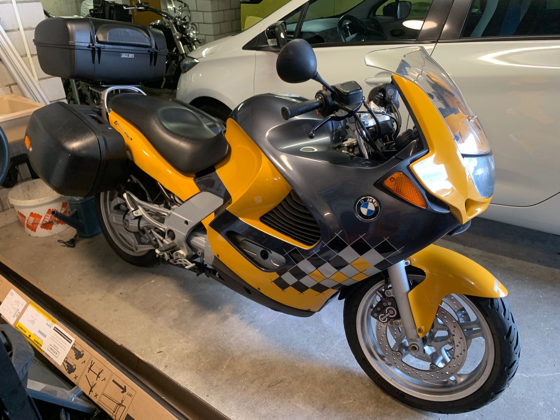 Touring: BMW K1200RS – Gebraucht aus Brütten von jas90q