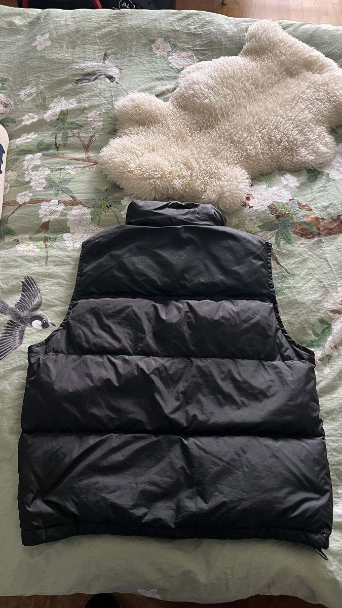 Carhartt Gilet & Giacche: Carhartt Weste Schwarz Grösse M – Usato da Lachen SZ venduto da Valentin-lorenz 2