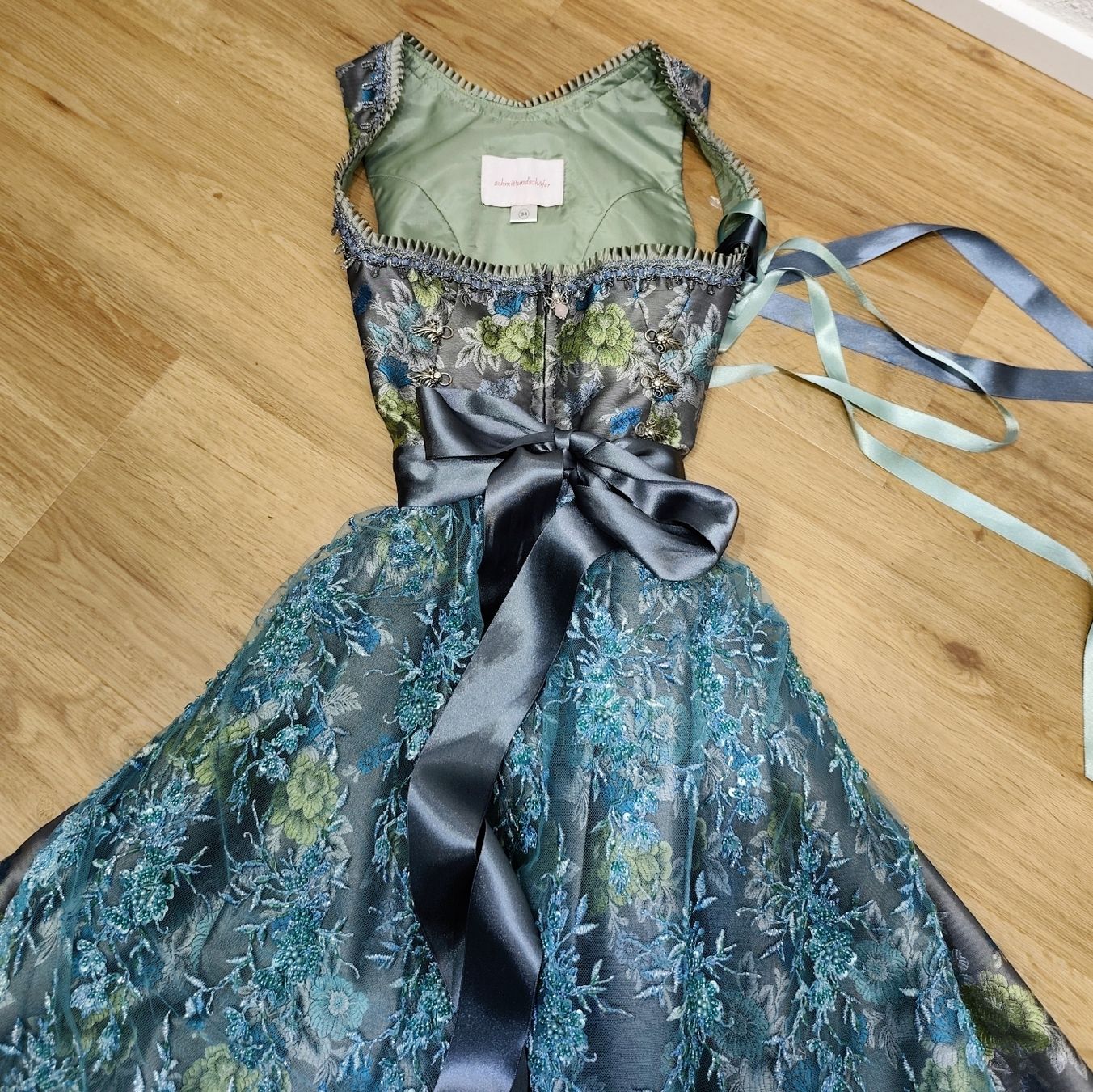Vestiti: Dirndl "schmittundschäfer", Gr. 34 - NEU – Nuovo (secondo la descrizione) da Dussnang venduto da Rosenfee50 1