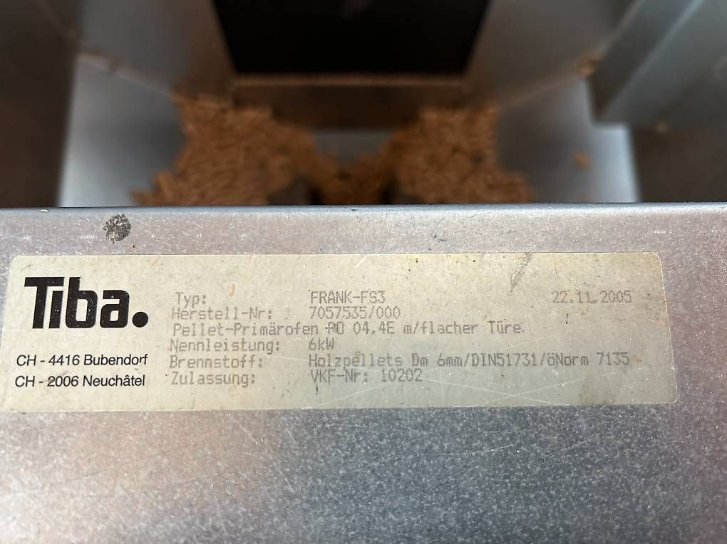 Cheminée: Pellets Ofen mit Steuerungsgerät – Gebraucht aus Niederried Interl von Elektrovolt 2